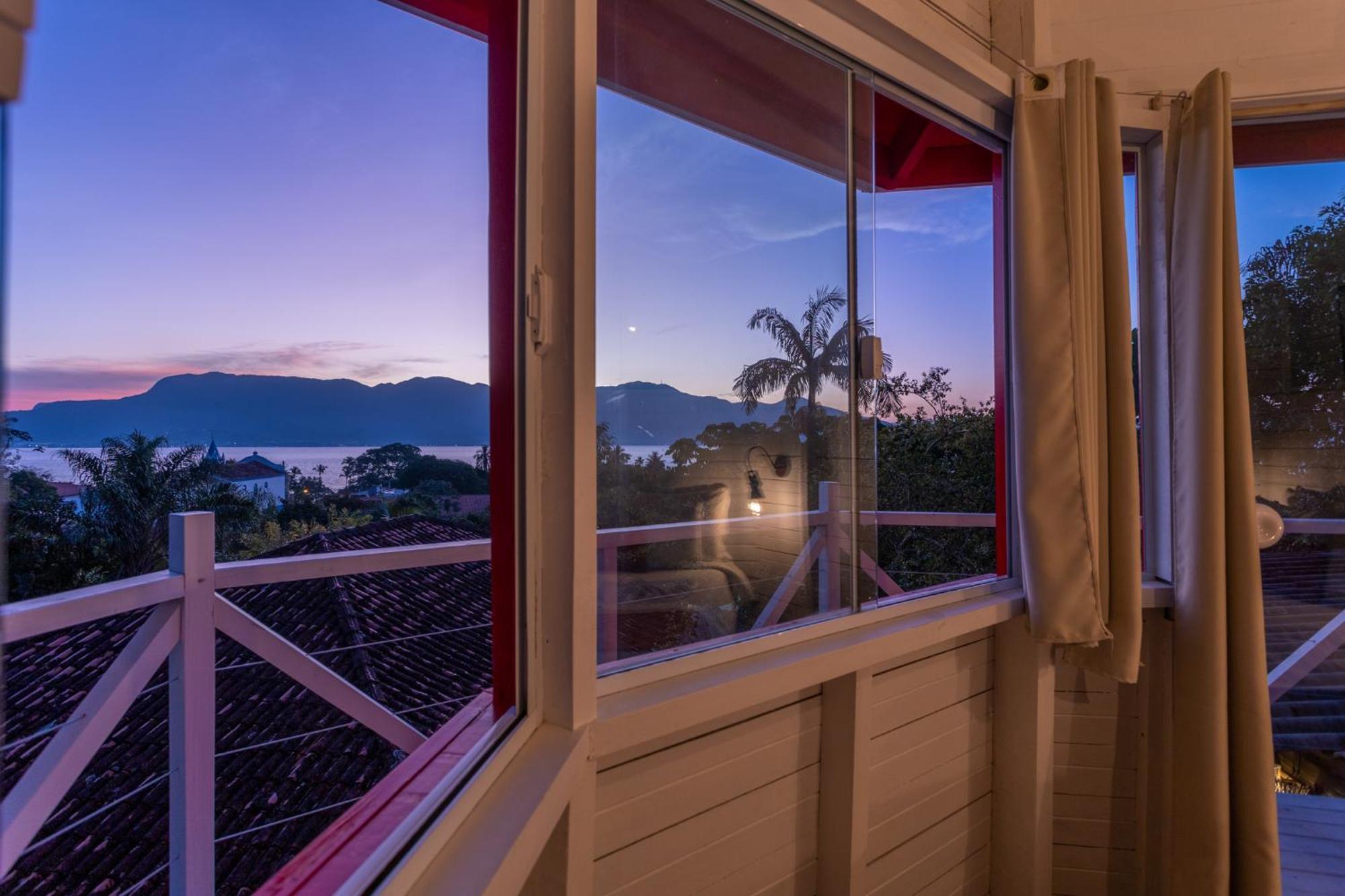 Hostel Da Vila Ilhabela Exteriör bild